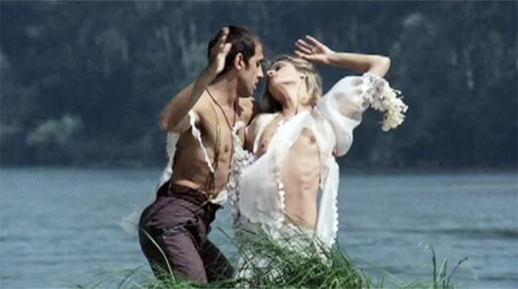 yuppi Du Nude Scenes