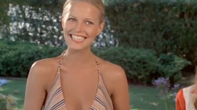 cheryl Ladd Sexy Bikini Charlie S Angels