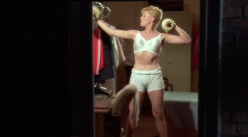 leslie Easterbrook Hot Police Academy